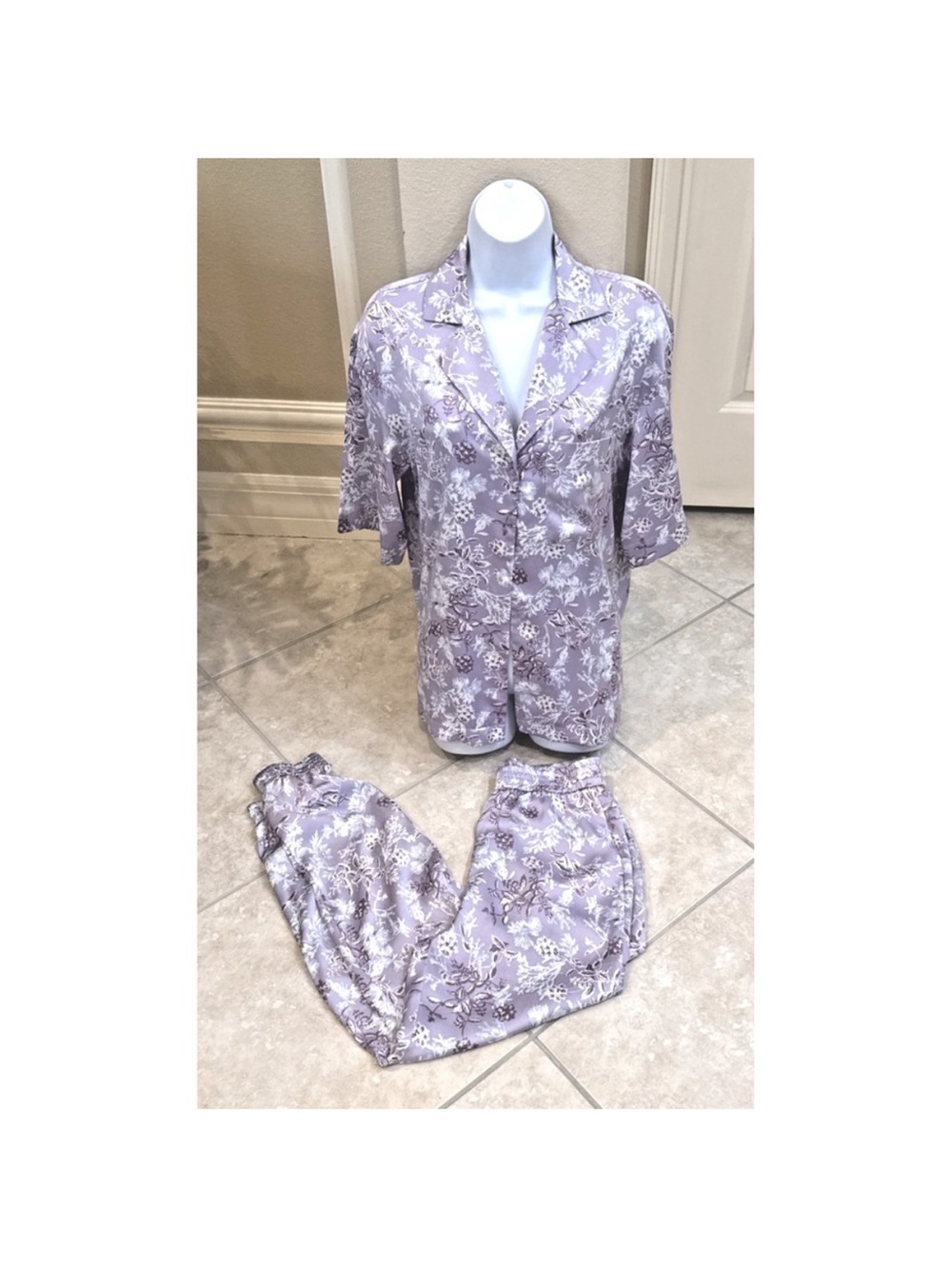 Zara Women's Lavender Floral Satin Pajama Set